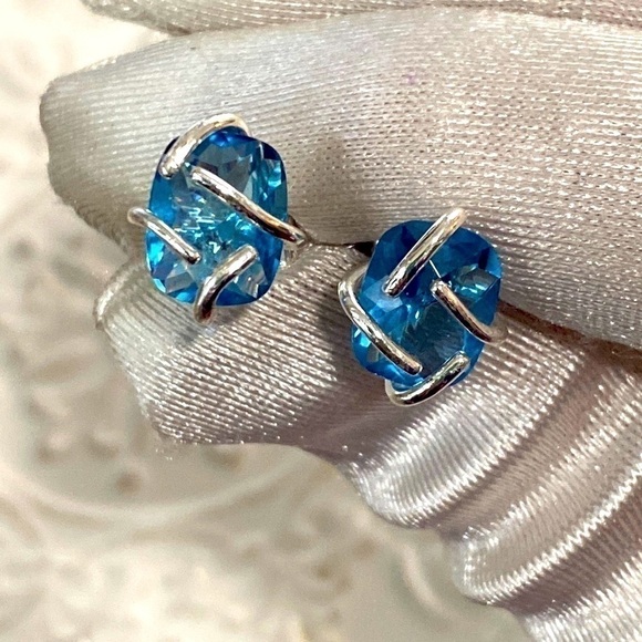 Handmade Blue Topaz Rectangular Cushion Gemstone Sterling Silver Earrings 8Ct - Picture 2 of 15